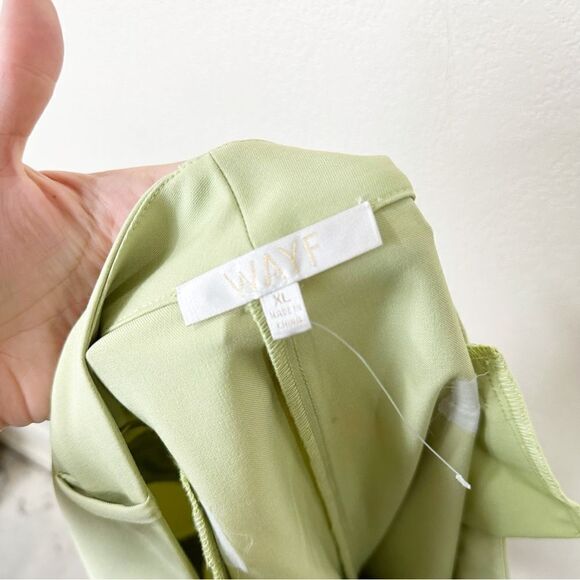 WAYF Pleated Front Shorts Lemons Size XL - Picture 5 of 6